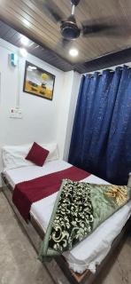 Vishwanath guest house - 4