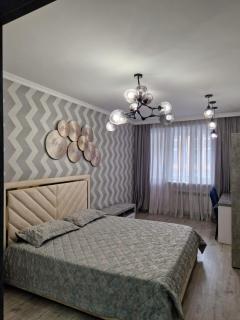 Трех комнатная квартира в верхней части города Алматы - 6