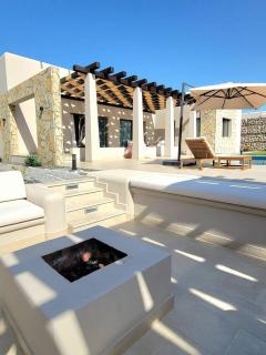 Private Pool Retreat - Full-Service Villa - 5