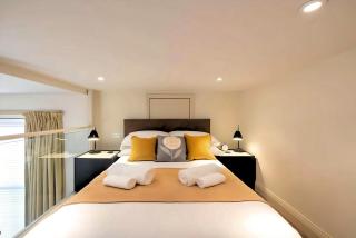 Notting Hill - The One One One!!! -3- - 3