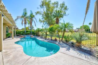 Indio Oasis Pool, Hot Tub, Desert Retreat - Indio - 4