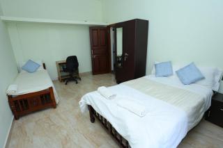 The Penthouse at Swiss Avenue - 8