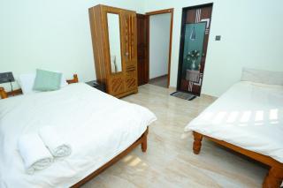 The Penthouse at Swiss Avenue - 6