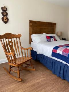 Country Inn of Hazlet - 9