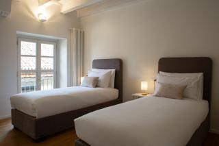On My Way Loft-Central Rooftop Apt with AC Terrace - 2
