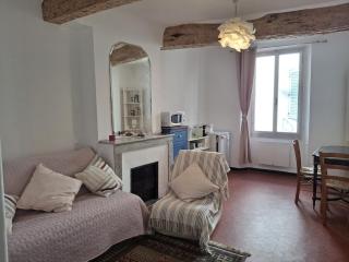 Logement indépendant, coeur de village provençal - 5