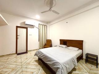 Spacious 3 BHK in Mehdipatnam SR Homes B - 7