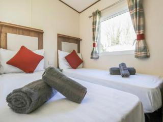 Tenby 2 The Saltern Holiday Park - Ukc8205 - 1