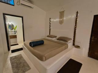 Greek "Jungle Villa", walking distance to Thalassa - 1