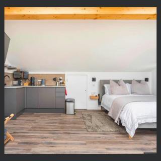 Uno St Ives - Boutique Luxury Accommodation - 3
