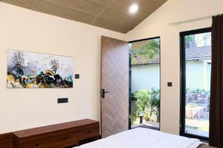 Green Palm Estate 5BR Farmhouse with Swimming Pool - 2