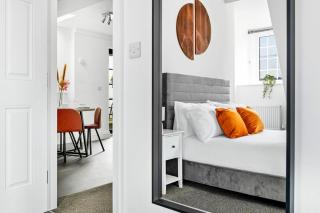 Nottingham City Centre 2-Bed Flat - Dedicated Workspace and Terrace - 7