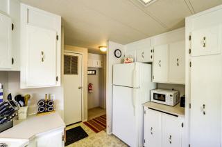 Pond and Mountain Views! Family Retreat in Peshastin - 1