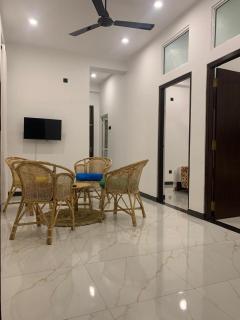 Shelo Transit Hotel - 2