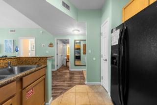 5 Star Resort 11106 Fl Stunning Sunrise 2BR 2BA King Suite,Pools ,Shuttle or Walk to Beach - 2