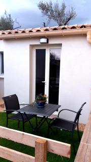 Studio neuf 2 pers avec jardin calme et cosy - 2