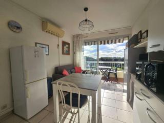 Appartement T1 avec climatisation à Balaruc-les-Bains - FR-1-553-308 - 5