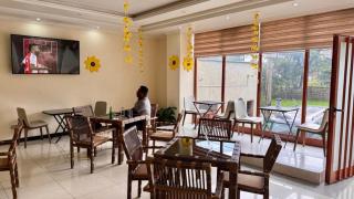 The Pearl Luxury Apartment - 7