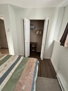 Wes and Tatianas cozy home away from home - 8