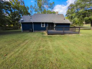 The Crestwood - Entire 3BR Home - Wi-Fi - Parking - Utilities Included - 25 Min to Atlanta World Cup Stadium - 5