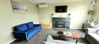 Central Blenheim Character House - Kitchen, Laundry, BBQ, Bikes - 4