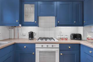 HomeBase Midlands Contractors Relocation Parking - 7