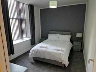 Cosy 2BR Flat for 4 in Hull's Historic Old Town - 7