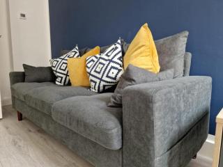 Cosy 2BR Flat for 4 in Hull's Historic Old Town - 6