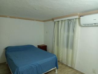 Excellent location in the hotel and restaurant area - 2