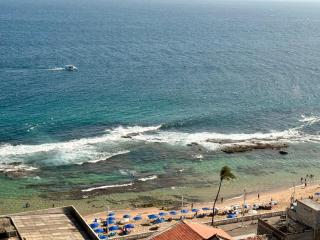 Apartamento alto padrão com vista mar na Barra - 2
