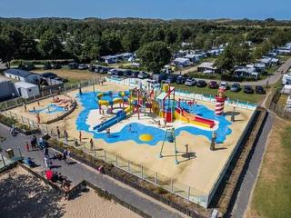 2-Bedroom Family Retreat near Dunes - 2