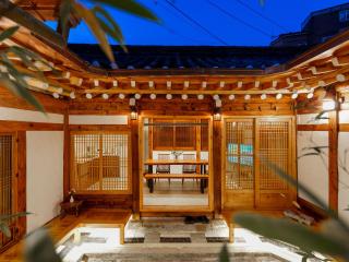 The Greening Premium Hanok Private House 4R2B #Bukchon #Gyeongbokgung Palace #Gwanghwamun - 8