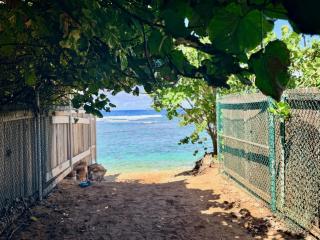 Coral Wave Cottage - 4