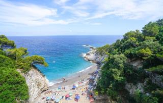 Awesome Apartment In Bergeggi With Wifi - 2