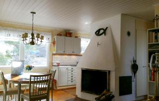 4 Bedroom Nice Home In Vikbolandet - 4