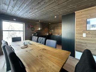 Mountain Cottage For Year-Round Outdoor Activities - 3