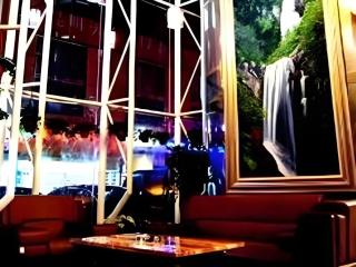 Kunming Tong Yi Business Hotel - 9