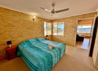 Cliffs Unit 1 - Kalbarri,WA - 6