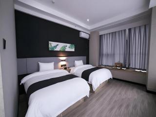 UP and IN Hotel Shandong Jinan Zhangqiu District Railway Jiaoyue Plaza - 4