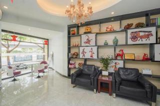 PAI Hotels Shijiazhuang Railway Station West Square - 8