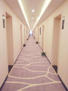 PAI Hotels Shijiazhuang Railway Station West Square - 1