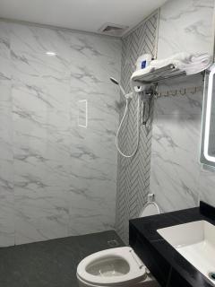 Meji Royale Hotel Vang Vieng - 6