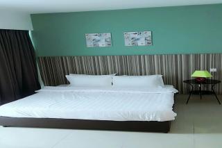 De Houz @ Setia Alam Trefoil Homestay - Shah Alam - 9