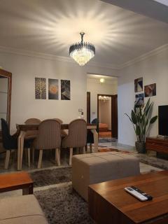 Luxury 2BR Apt Stylish Design Prime Area Today - 6