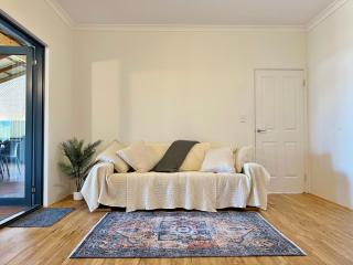 Poppy's Place - Kalbarri WA - 4