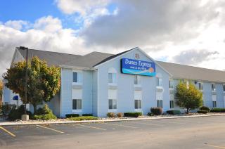 Dunes Express Inn and Suites - Hart - 0