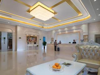 Vienna Hotel Guangdong Zhaoqing Sihui Center Jade Expo Market - 6