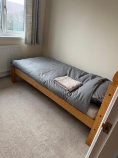2 Bed Fully Furnished House In Milford Haven - 4