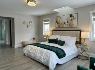 Modern Family friendly 4 BR home in Brampton - 7