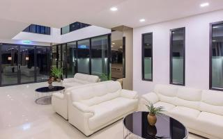 B2 Phitsanulok Boutique & Budget Hotel - 8